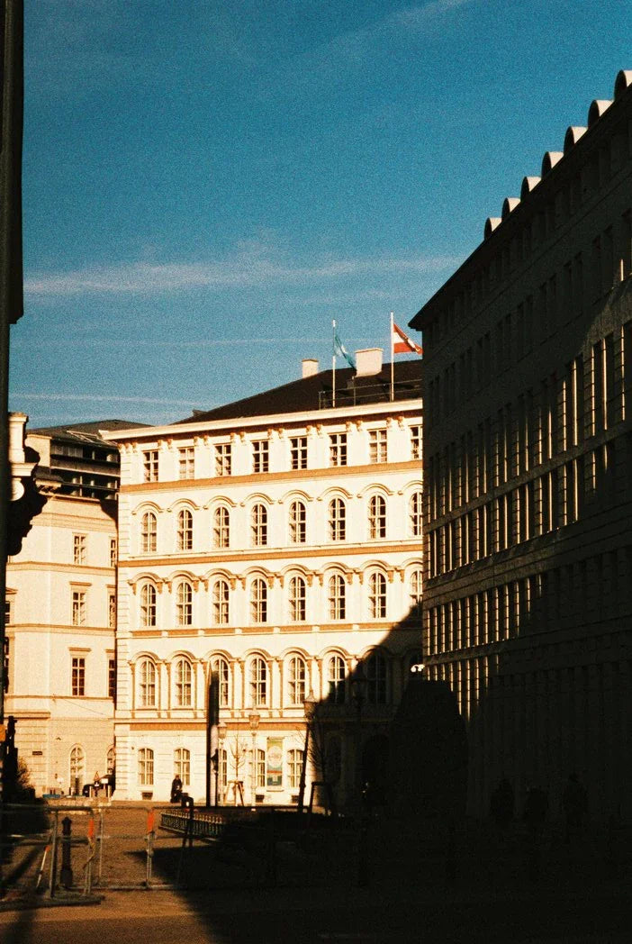 Street photo taken on Harman Phoenix 200 35mm color film