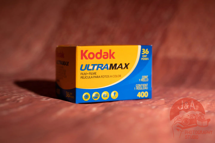 High-quality product image of Kodak Ultramax 400 35mm film roll, Kodak 400 Ultra Max colour negative film ideal for vibrant tones, fine grain, and everyday photography, 36shots