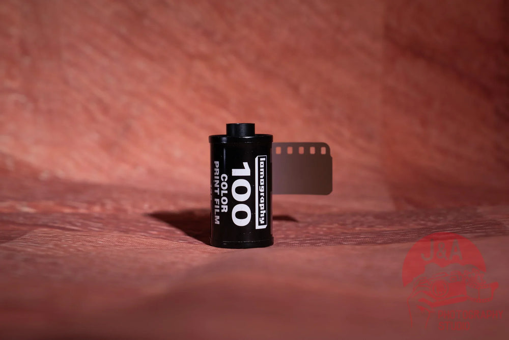 Lomography 100 35mm color negative film roll for vibrant, fine-grain analog photography and creative Lomography shots, 1 roll