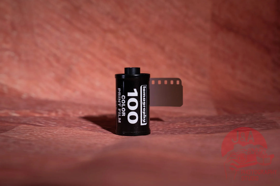 Lomography 100 35mm color negative film roll for vibrant, fine-grain analog photography and creative Lomography shots, 1 roll