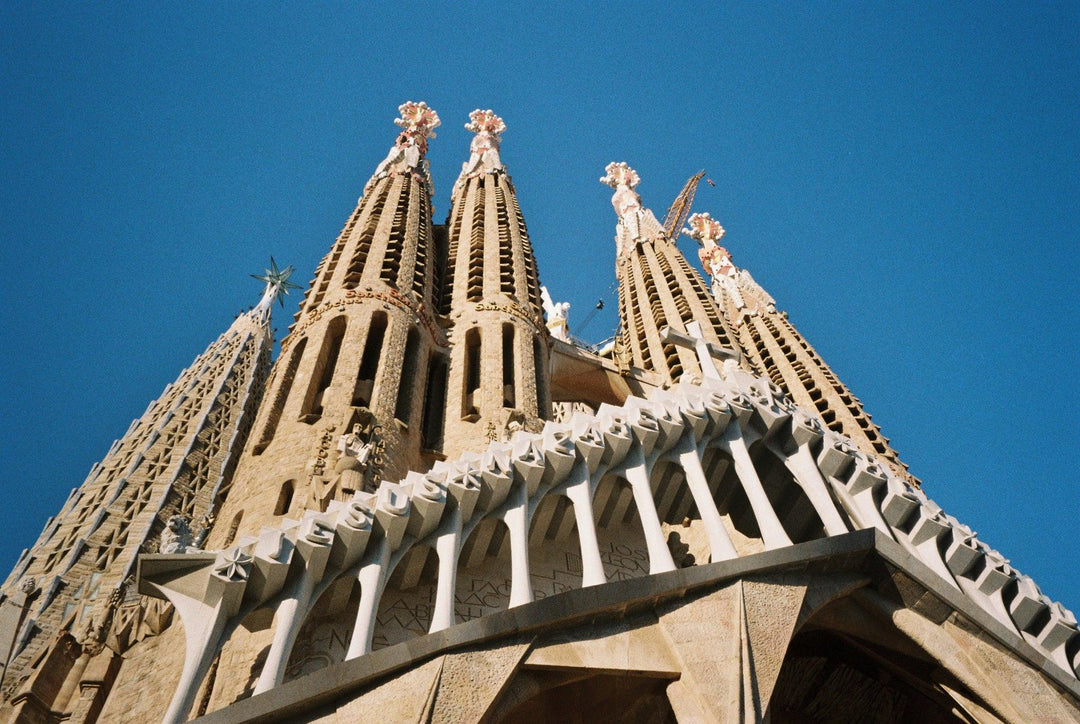 The Sagrada Família captured on Lomography 100 35mm film with vibrant colorus and fine-grain analog detail