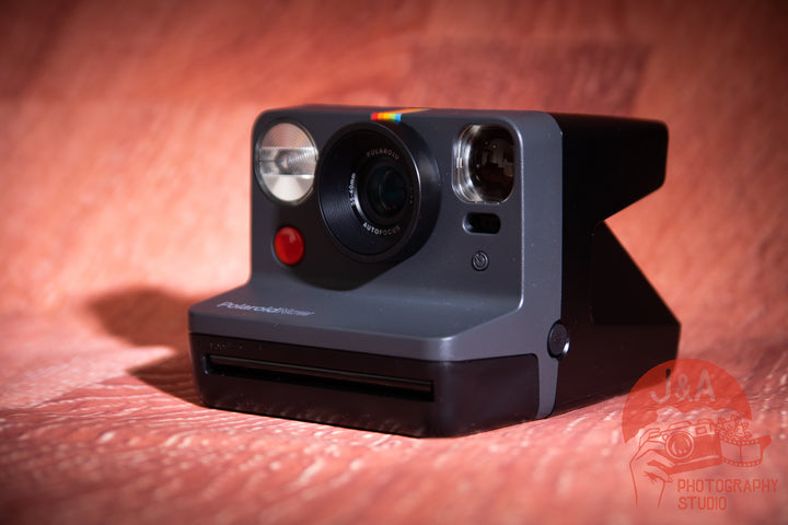 Polaroid NOW I-type instant camera (Black)