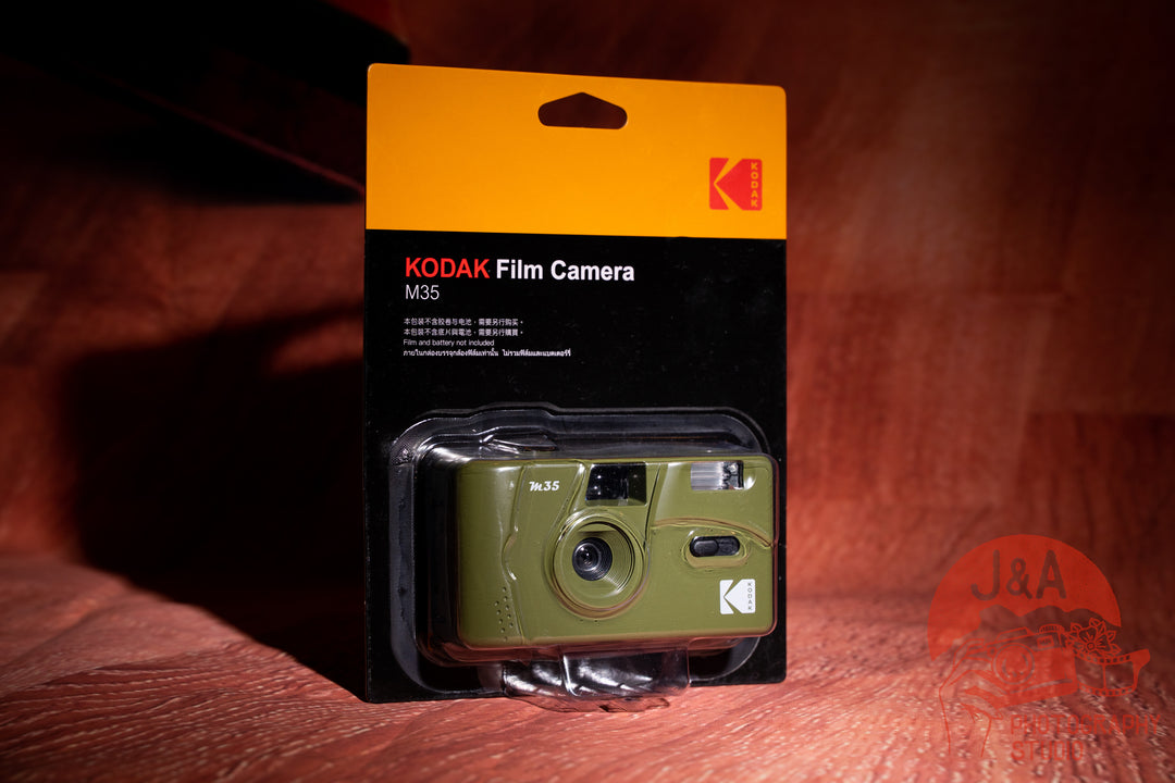 Kodak M35 - 35mm Reusable Camera - J&A Photography Studio