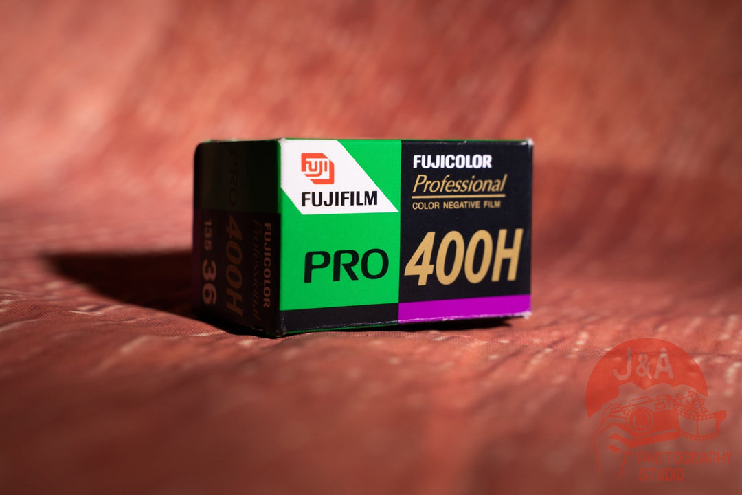 *Expired* Fujifilm pro400h 35mm colour film - 36exp - J&A Photography Studio