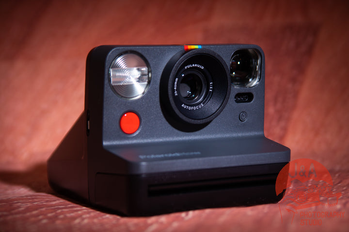 Polaroid NOW I-type instant camera (Black)