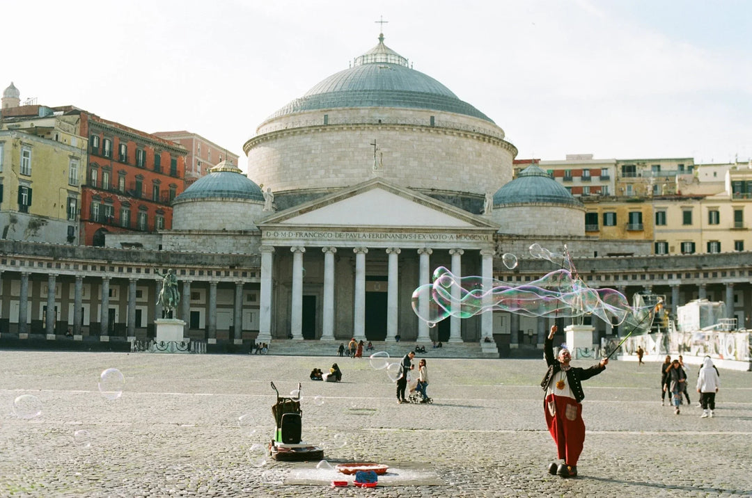 Product image of Kodak Ektar 100 Professional 35mm film box, known for ultra-fine grain, vivid colours, and professional-quality photographic results.