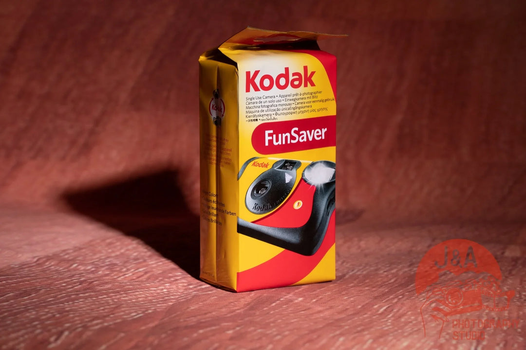 Kodak FunSaver single use camera with 27-exposure film and built-in flash for easy, vibrant analog photography